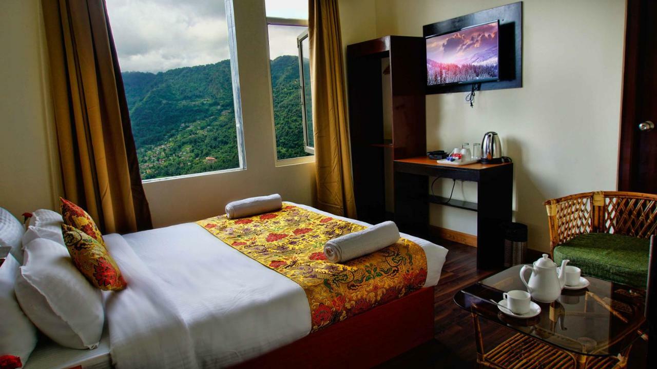 Muscatel Bellevue - Nxt To North Sikkim Taxi Stand Hotel Gangtok Exterior photo